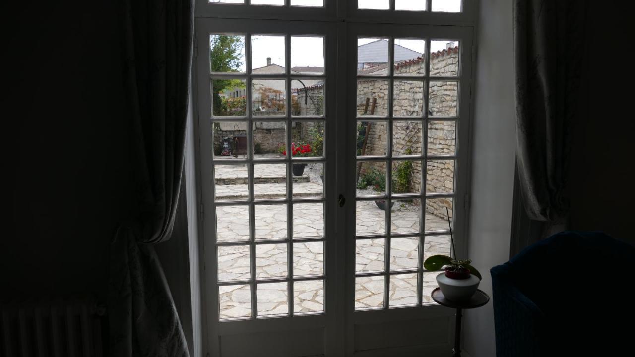 La Rochelle Et L'Aunis Bed & Breakfast Saint-Sauveur-d'Aunis Ngoại thất bức ảnh